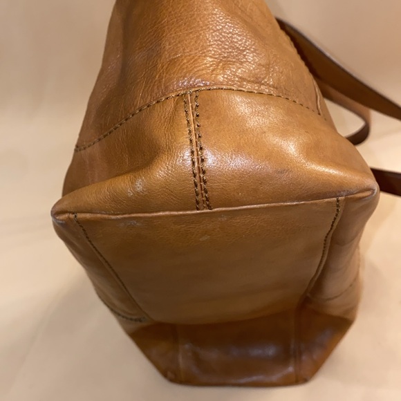 Michael By Michael Kors Vintage Tan Leather Satchel/Shoulder EUC - Picture 13 of 16